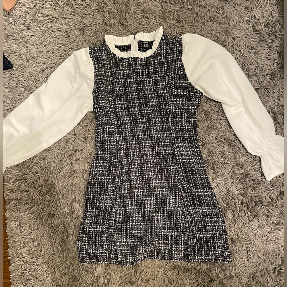 Plaid dress with built in long sleeve collar